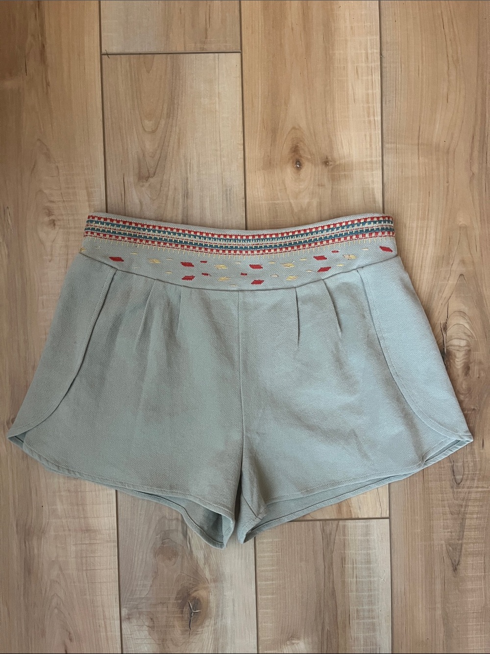 easel Sage Knit High-Waist Shorts with Embroidered Waistband